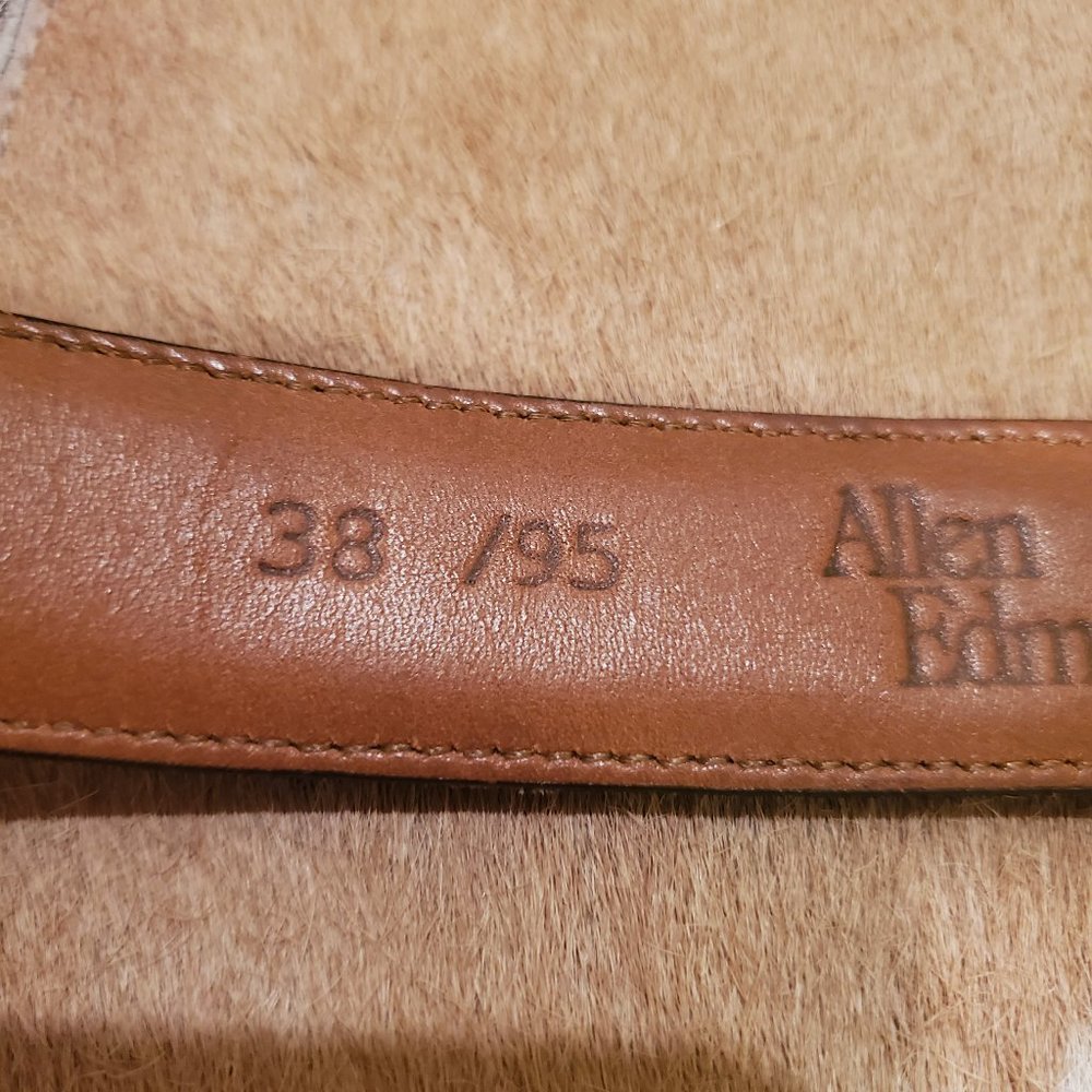 Allen Edmonds Burnished Calf Brown Leather Belt Brass Colored Buckle Size 38 - Picture 4 of 8